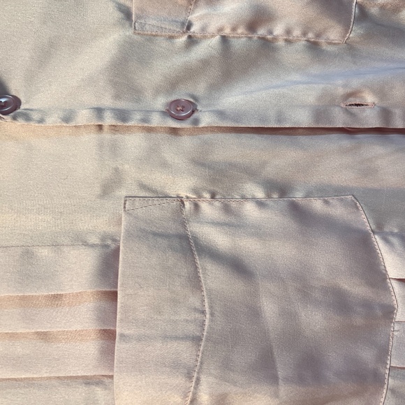 Asos. Relaxed Satin Resort Shirt. Size Oversized Small. - Picture 3 of 13